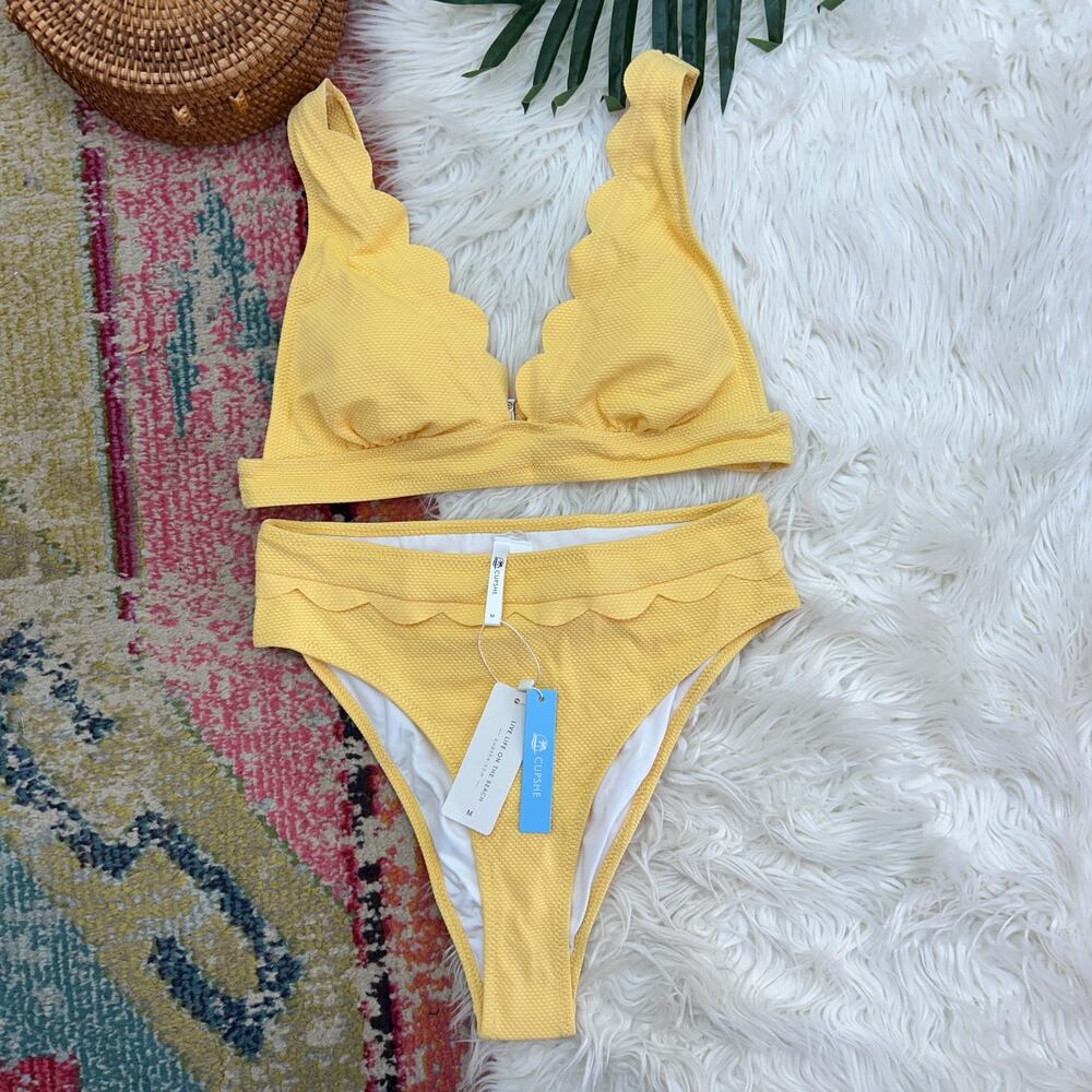 NEW Cupshe Yellow Two Piece Matching Bikini Swimsuit Medium Scalloped Padded